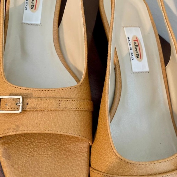 Talbots Leather Upper Square Toe with Buckle Square Heel Slingback Sandals 7 1/2 - Picture 2 of 8